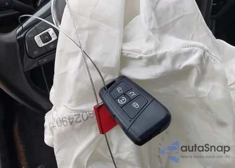 2019 Volkswagen Jetta 1.4T R-Line/1.4T S/1.4T Se z USA, uszkodzony, nr VIN 3VWCB7BU6KM241896